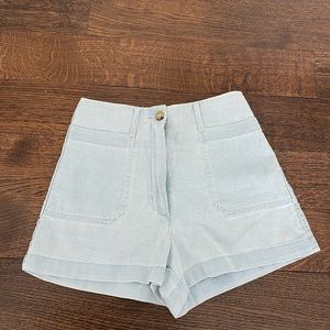 Wilfred free linen high rise dress shorts. Size 0